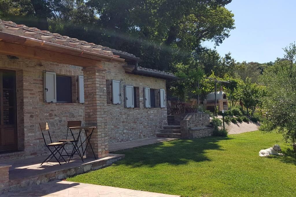 Vesper - Casale Con Piscina - Ad Galli Cantum Читта-делла-Пьеве Экстерьер фото